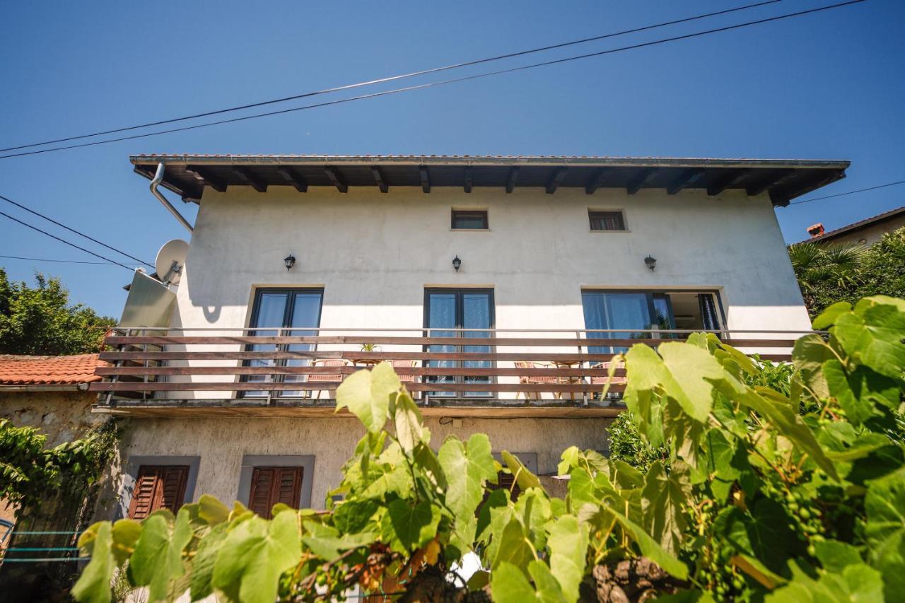 Apartment Nikola Matulji Bagian luar foto